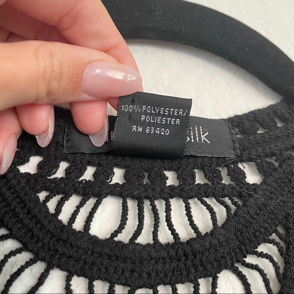 AUGUST SILK Black Boho Fringe Kimono - Picture 8 of 9